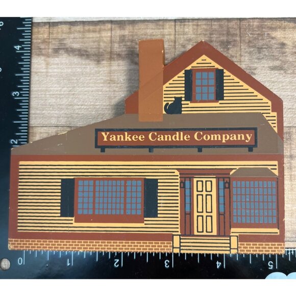 Vintage 1989 Yankee Candle Company The Cats Meow Market Street Series Wooden Hou - Picture 1 of 2